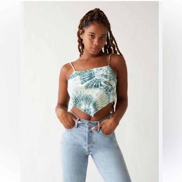 Kendall & Kylie Tie Dye Handkerchief Tank Top - Picture 2 of 8